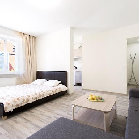 Sunny Apartment Near Bus Station Талин Екстериор снимка