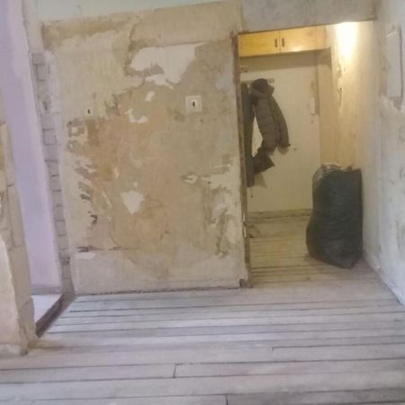Sunny Apartment Near Bus Station Талин Екстериор снимка